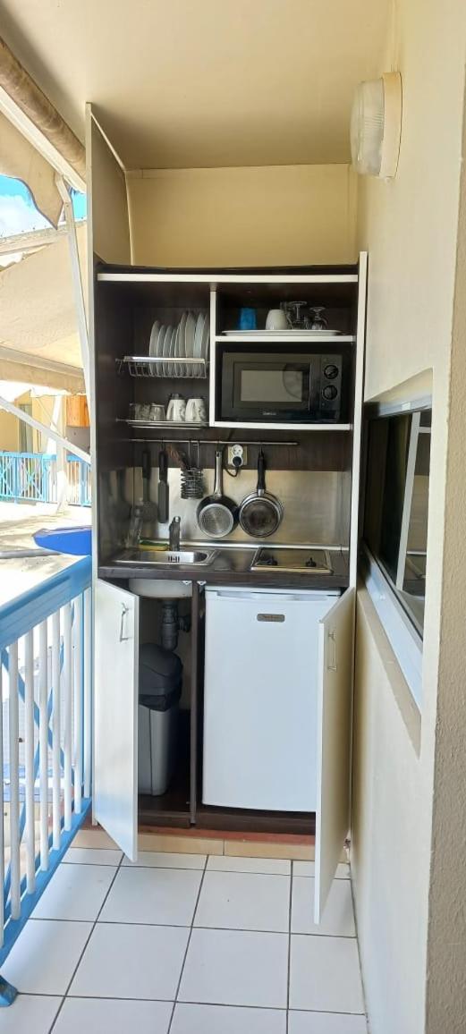 לה טרואז אילט Charmant T1 Avec Vue Sur Marina חדר תמונה